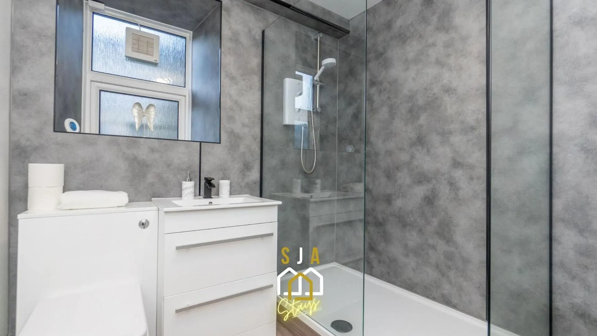 Central City Stay - Sja Stays - 1 Bed Apartment Αμπερντήν